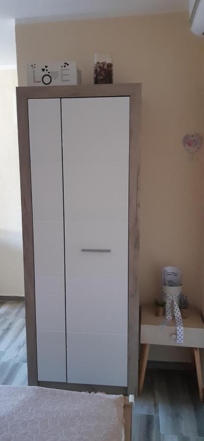 Sofi Apartment Kotor Bagian luar foto