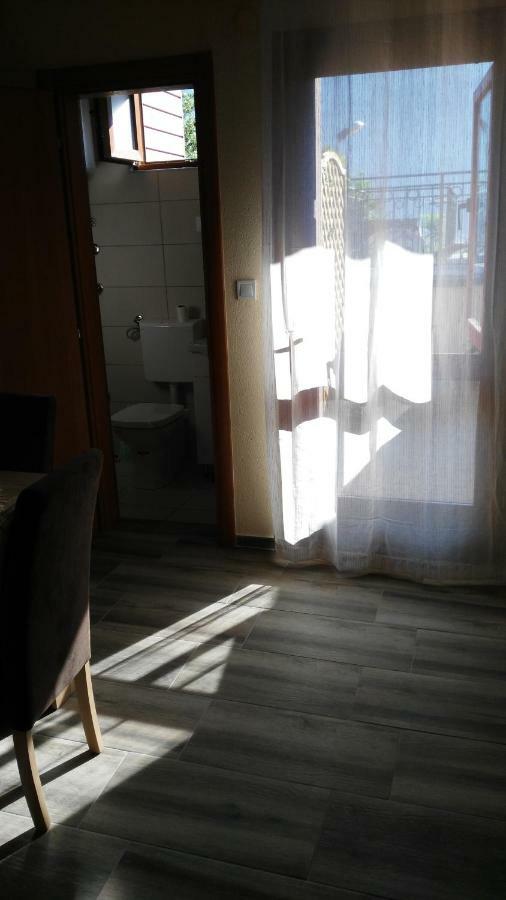 Sofi Apartment Kotor Bagian luar foto
